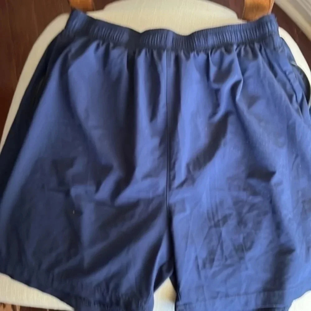 Vayager ladies shorts L - Picture 2 of 16